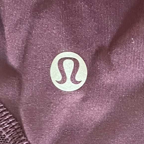 Lululemon Motionful 7/8 Tight Black Cherry Women’s Leggings Size 6 - Picture 8 of 10